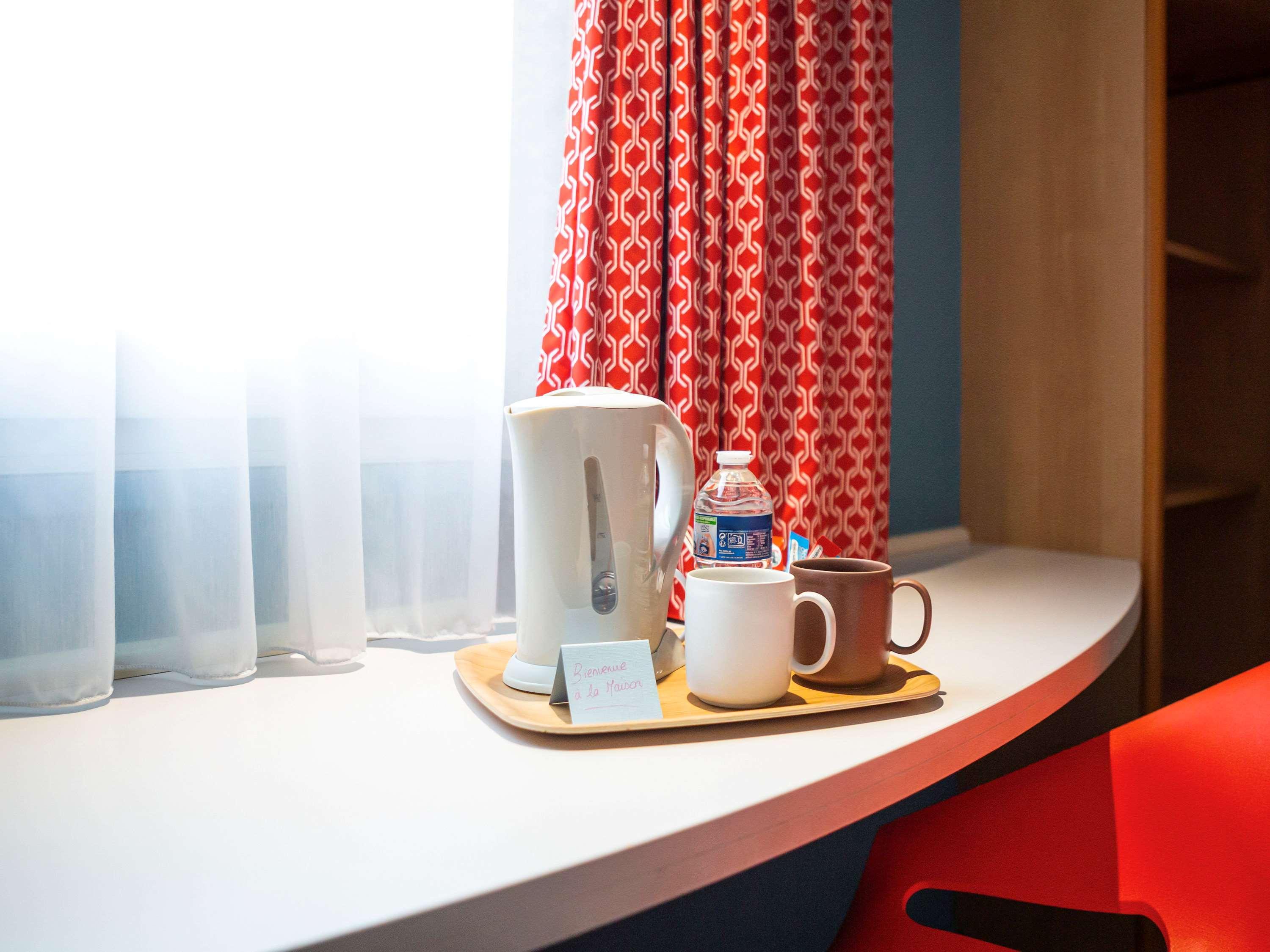 B&B Hotel Bordeaux Merignac Cadera Aeroport Bagian luar foto