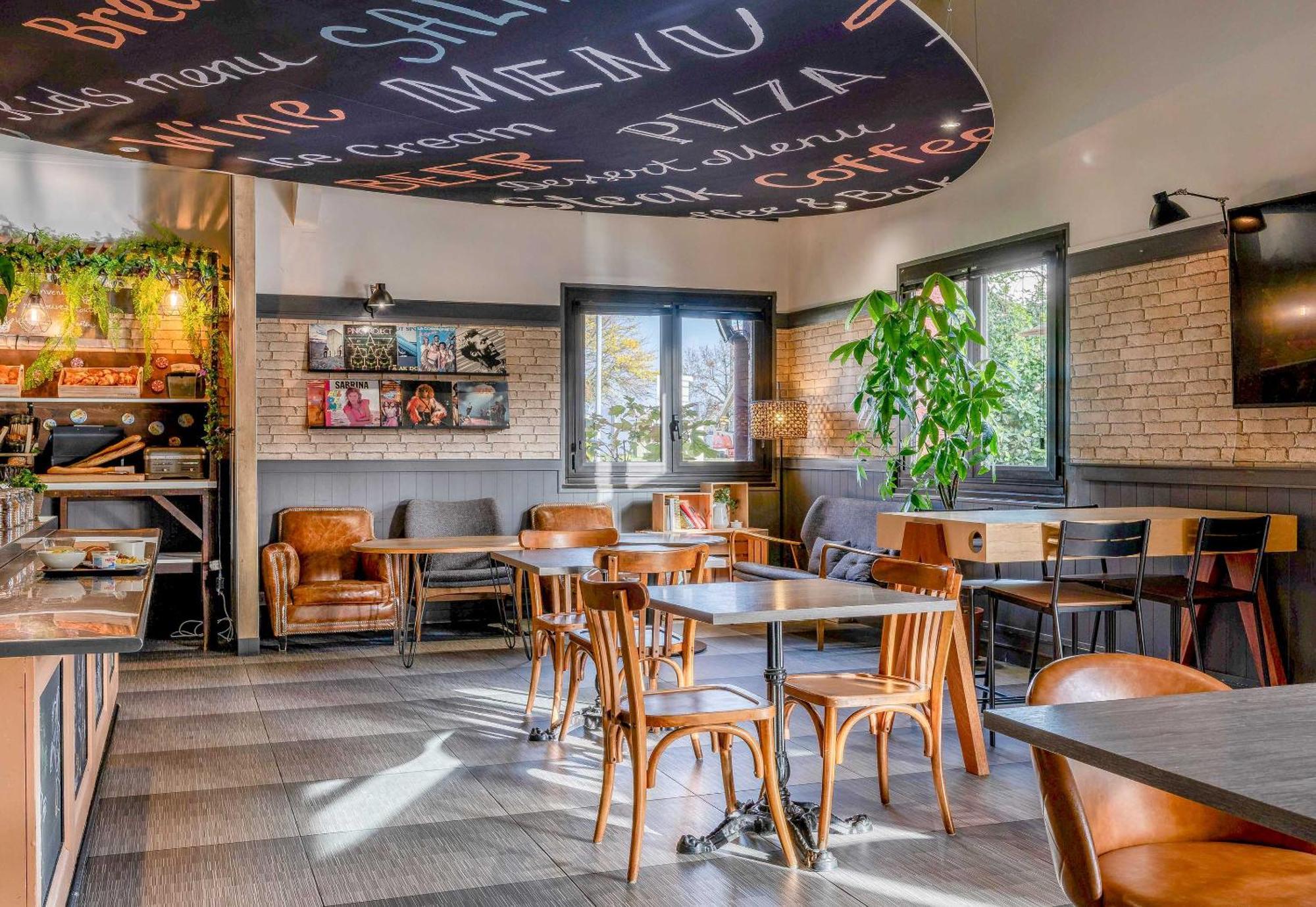 B&B Hotel Bordeaux Merignac Cadera Aeroport Bagian luar foto